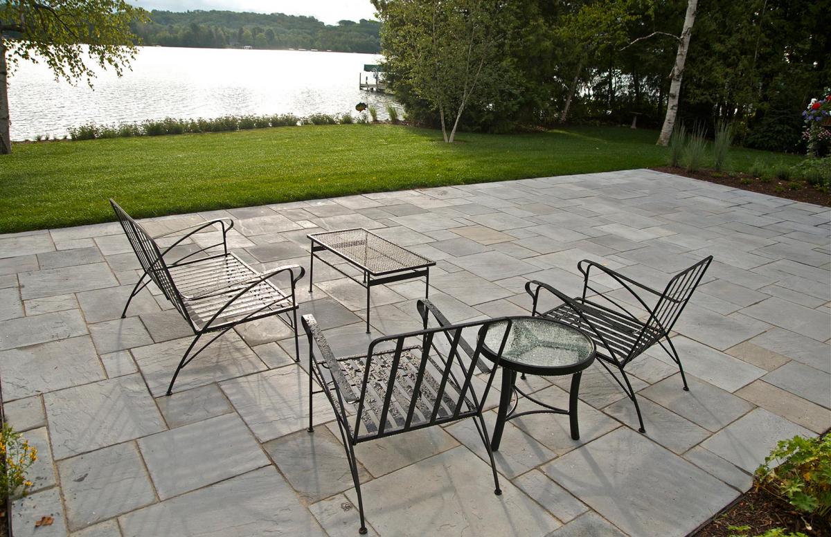 Dimensional Flagstone  Pavers  Pavers & Retaining Walls 